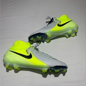 Nike Phantom GX 2 Elite FG Metallic Volt Soccer cleats - MensSize 9, 10.5, 11